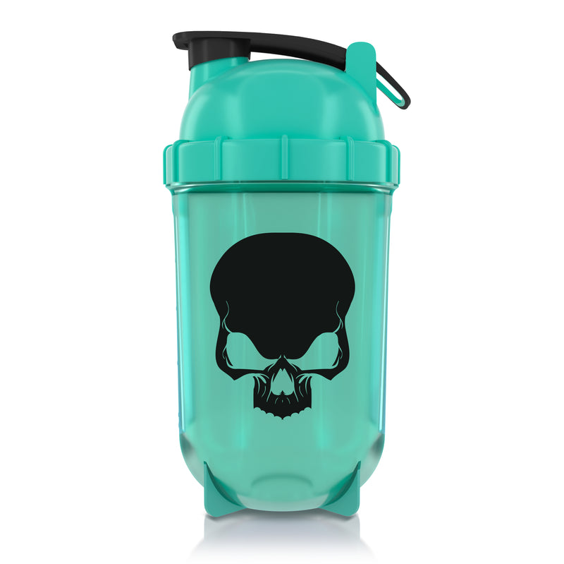 Load image into Gallery viewer, Shaker WARCRY® 500ml Mint Green - Made from durable Tritan with a 500ml/16oz capacity, this BPA-free shaker provides a safe and healthy way to enjoy drinks. Its smart design features a leak-resistant lid to prevent spills.